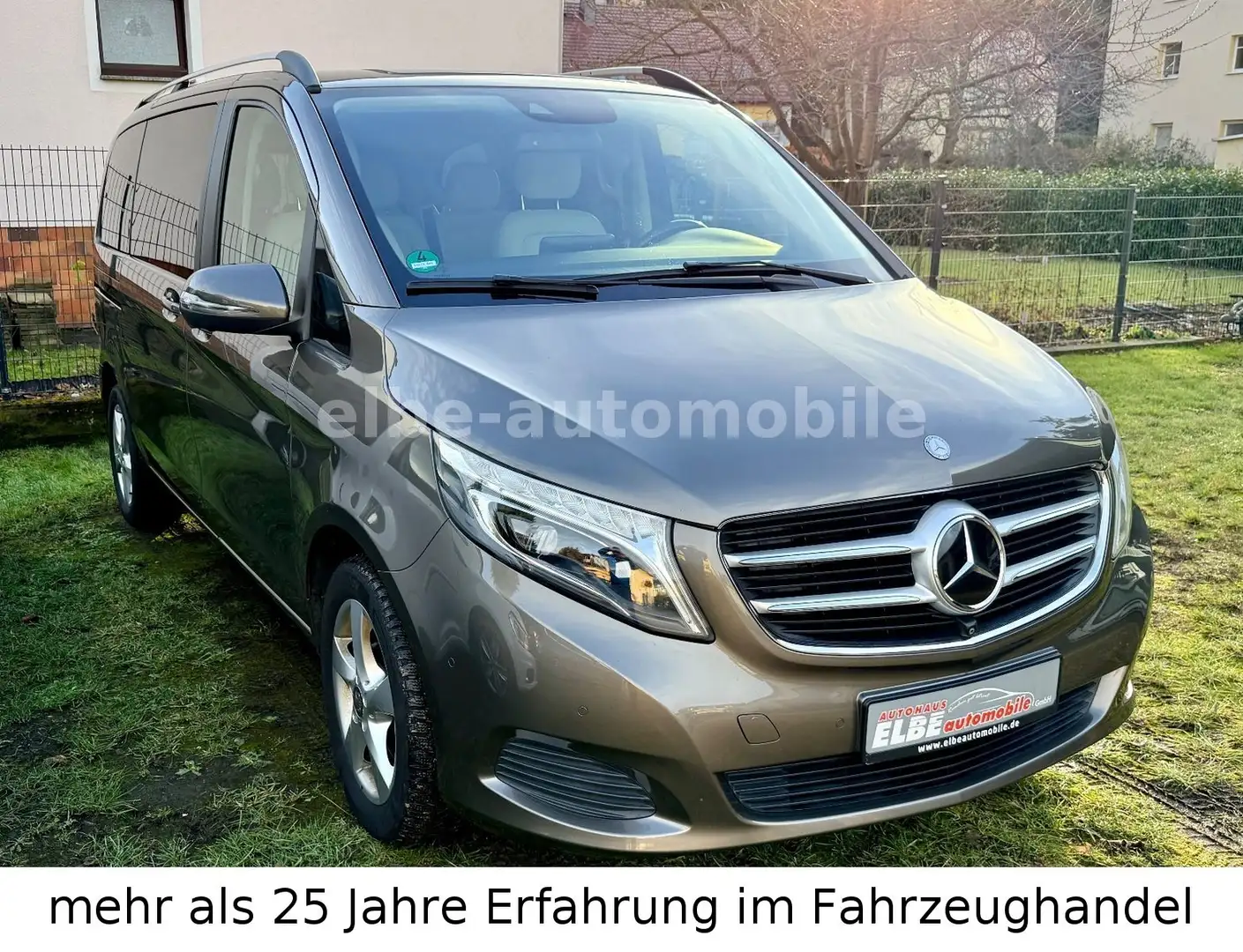 Mercedes-Benz V 220 AVANTG./EDITION 4MATIC, Leder, Navi, LED Grau - 2