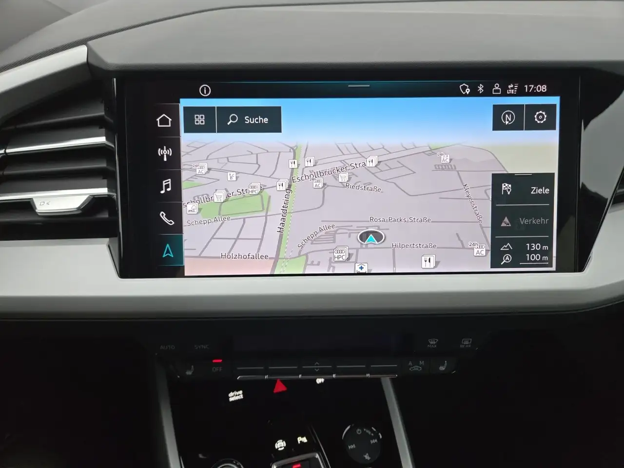 Audi Q4 e-tron 35, LED/19"/VIRTUAL/2xPDC/GR 17