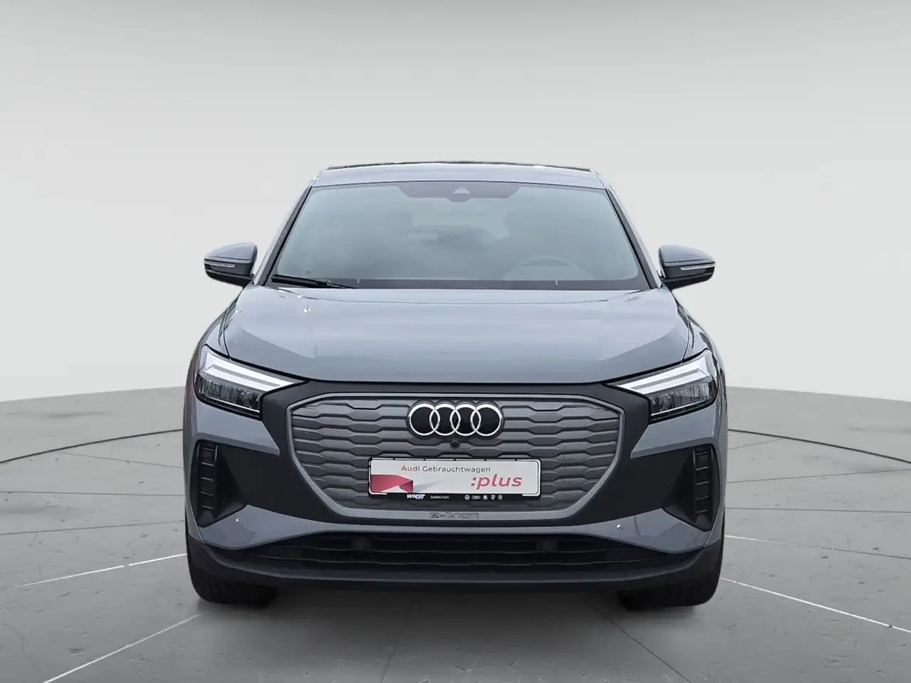 Audi Q4 e-tron 35, LED/19"/VIRTUAL/2xPDC/GR 3