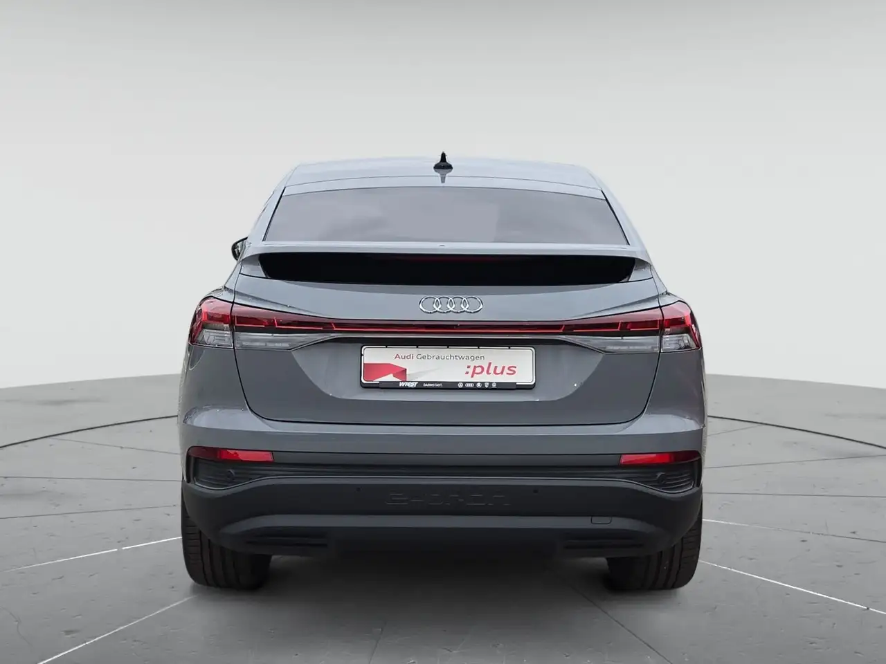 Audi Q4 e-tron 35, LED/19"/VIRTUAL/2xPDC/GR 7