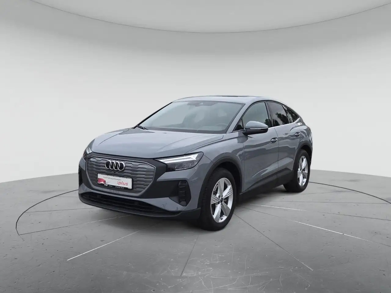 Audi Q4 e-tron 35, LED/19"/VIRTUAL/2xPDC/GR 2