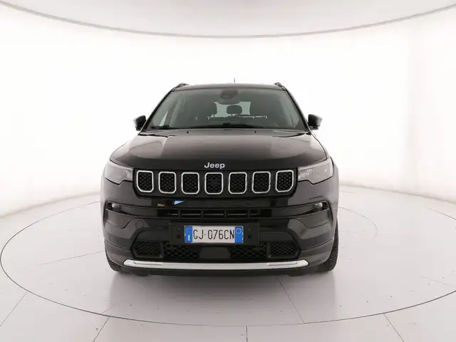 Jeep Compass view 5