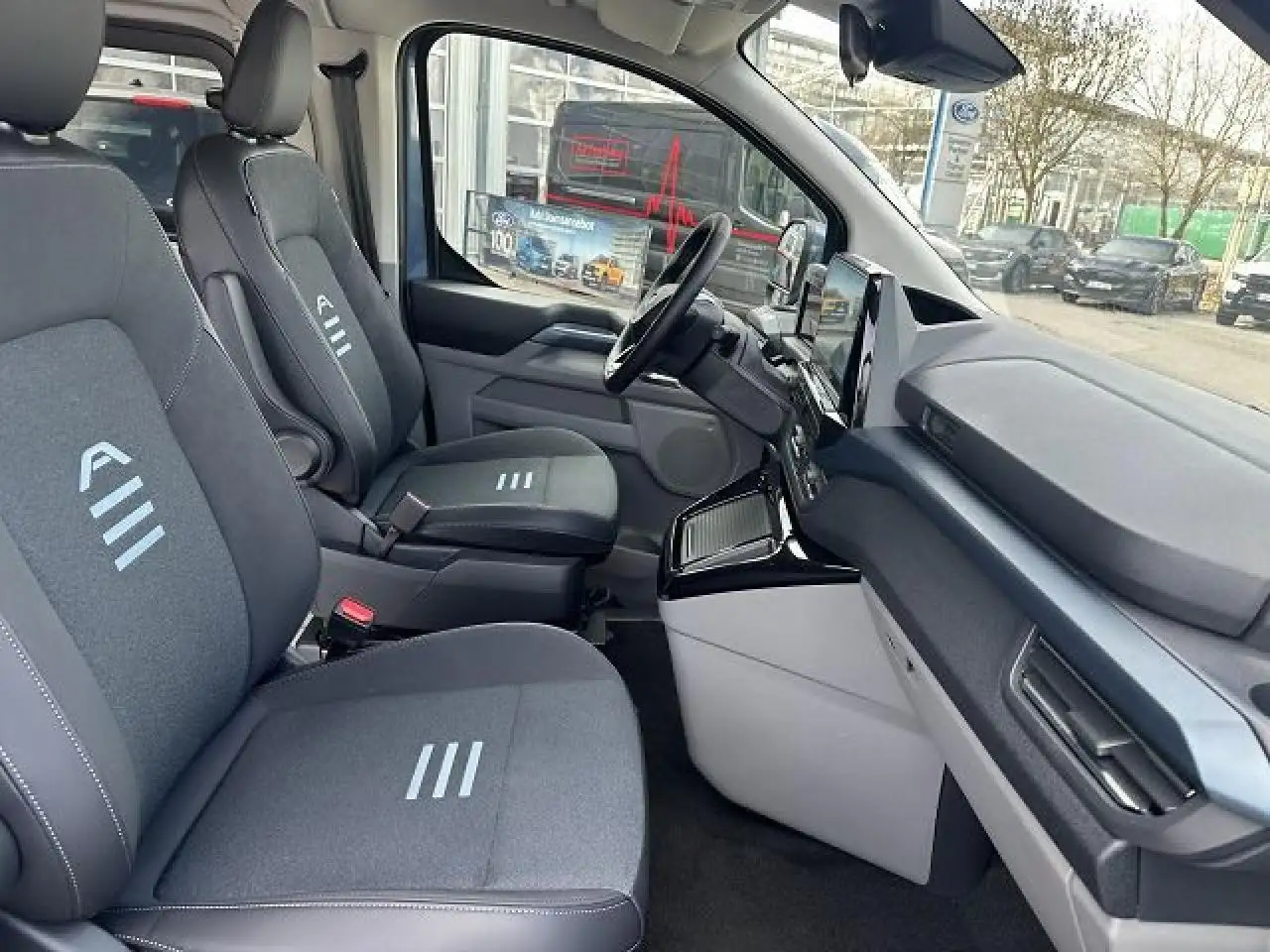 Ford Nugget Tourneo Custom Nugget 320 L1 Titanium 7