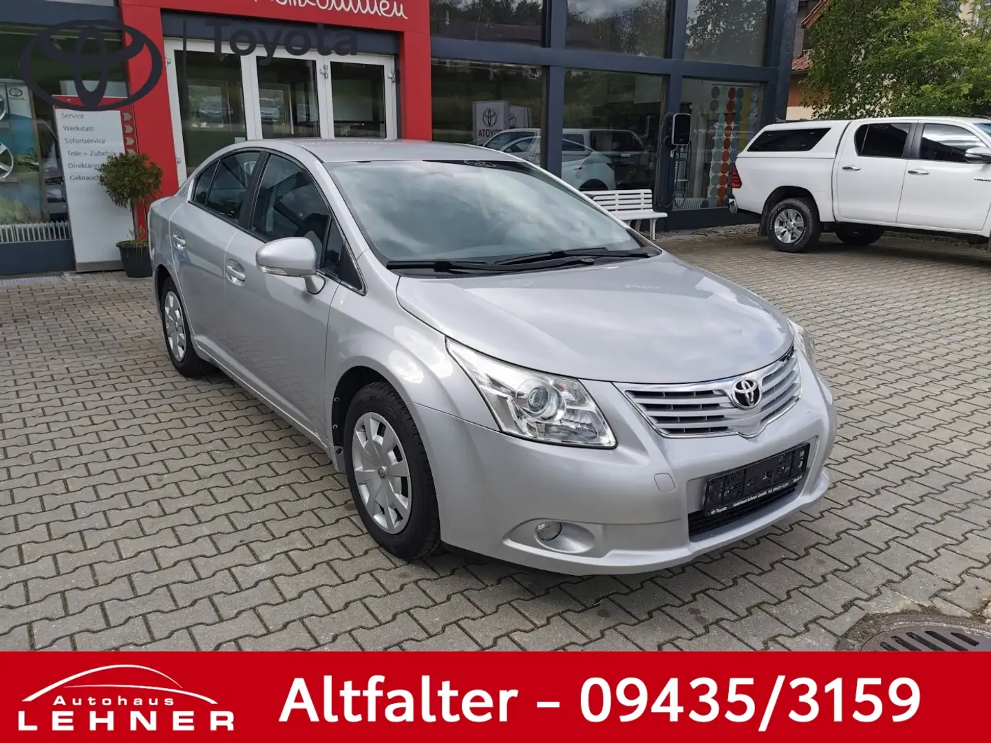 Toyota Avensis 1.8 LIMOUSINE 4T SOL Silver - 1