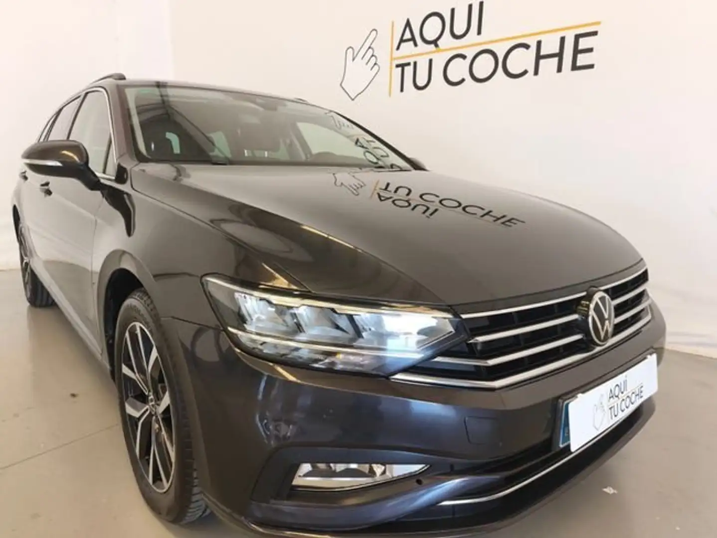 Volkswagen Passat Variant 2.0TDI EVO Executive DGS7 110kW Gris - 2