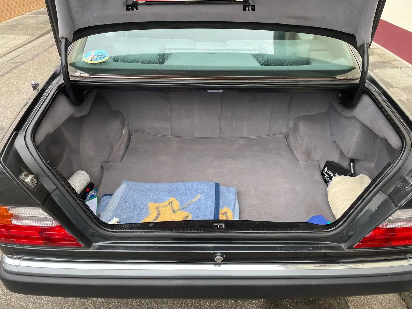 Mercedes-Benz CE 300 Coupe Fekete - 2