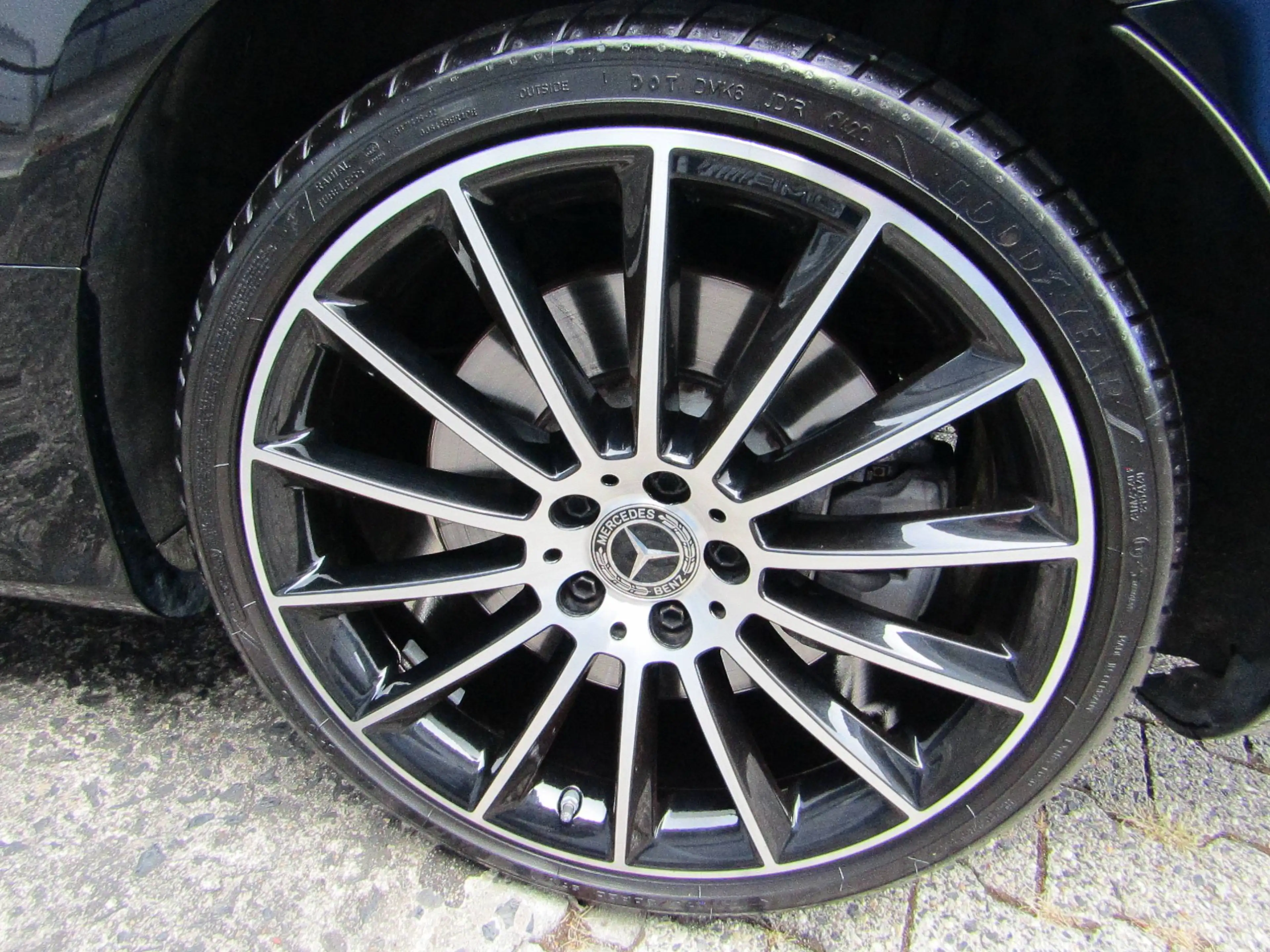Mercedes-Benz E 450 E 450 4Matic AMG line 20" Luftgefedert v.Extras — photo 11
