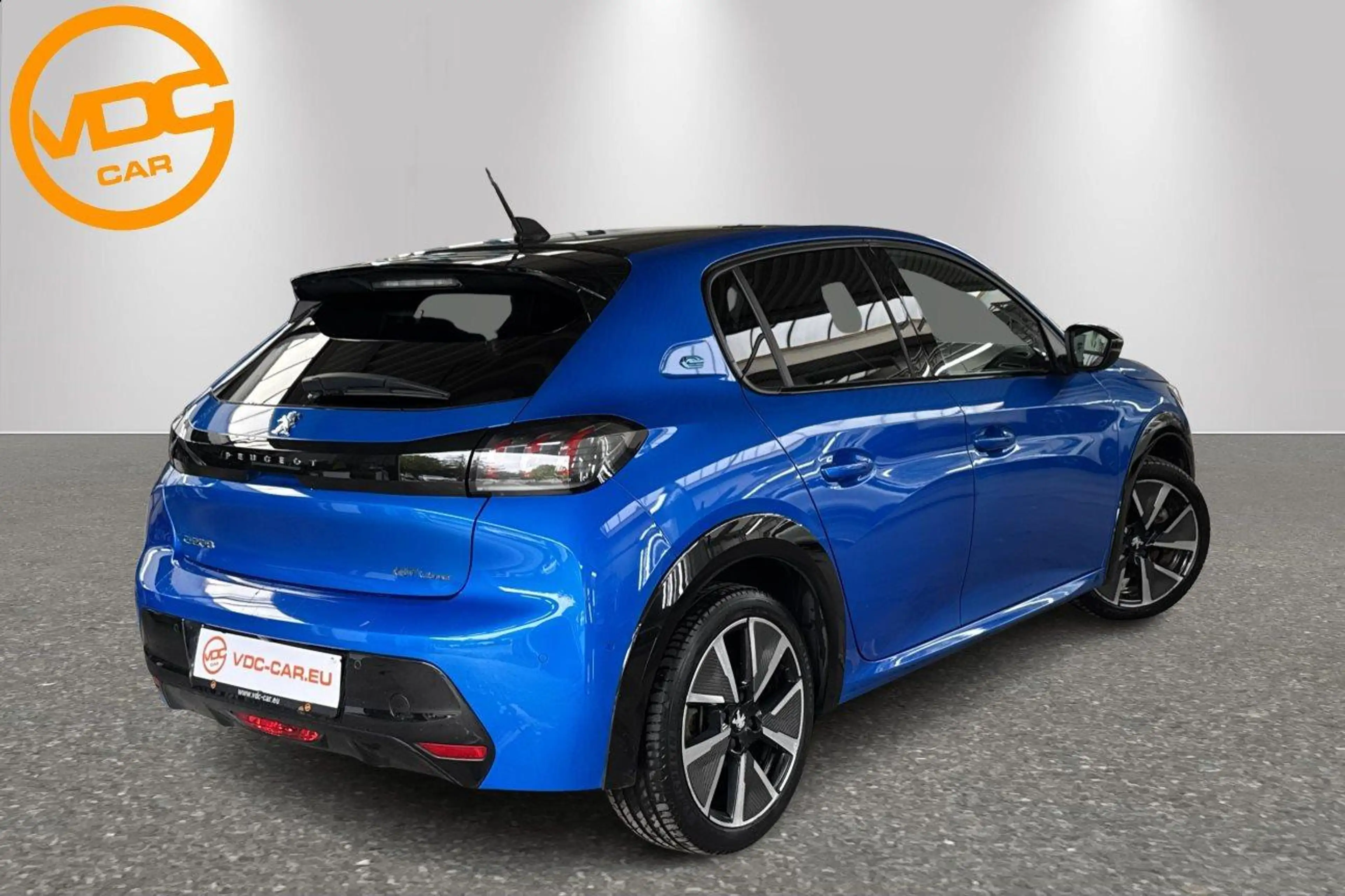 Peugeot e-208 GT Line EV 50 kWh — photo 3