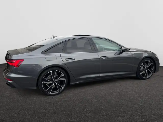 Audi A6 view 9