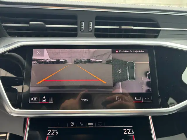 Audi A6 view 10