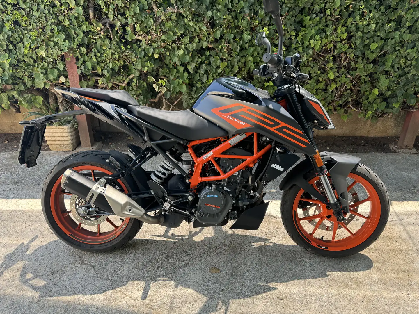 KTM 125 Duke Arancione - 1