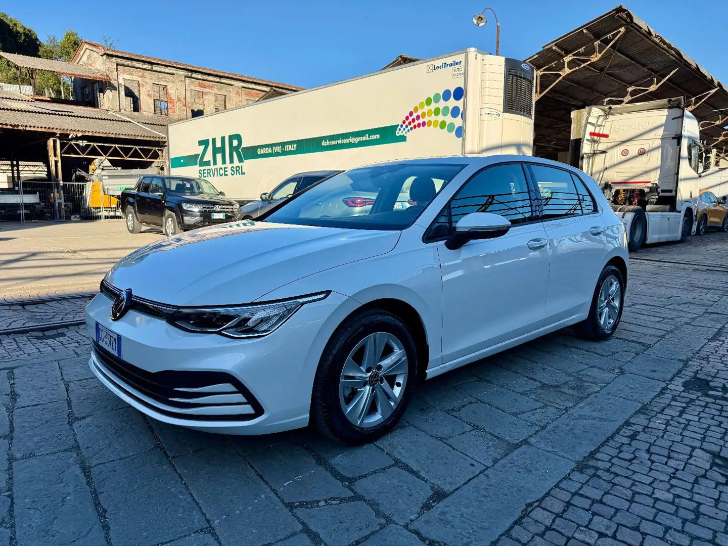 Volkswagen Golf 1.0 eTSI EVO DSG Life Blanc - 1