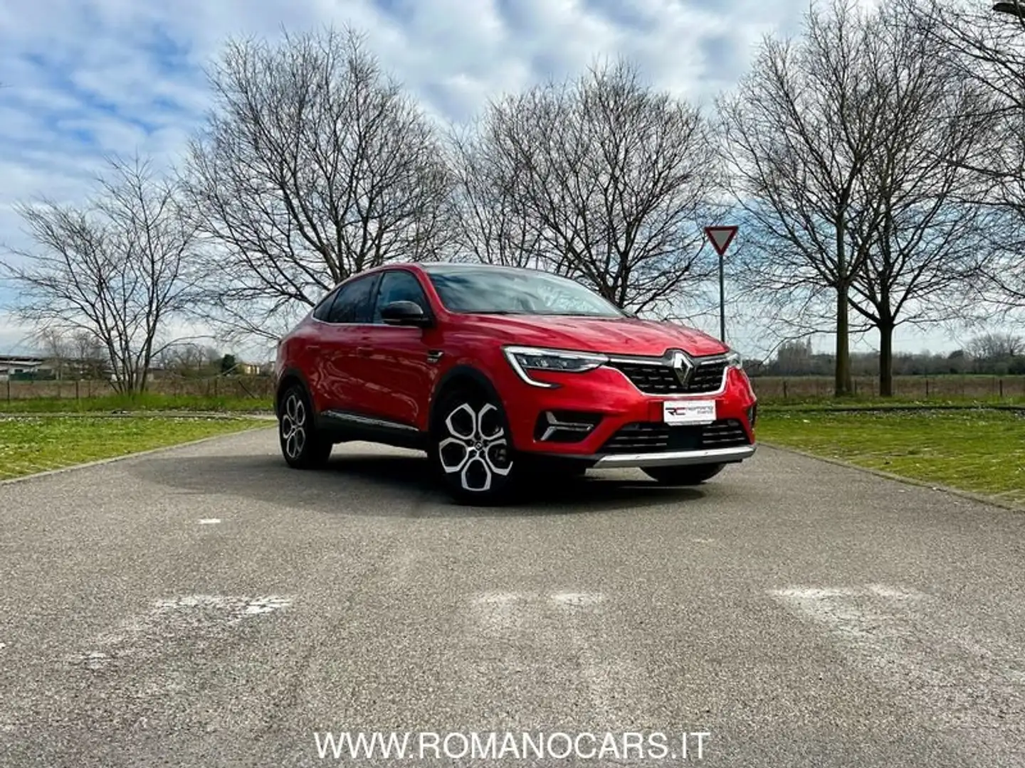 Renault Arkana Hybrid E-TECH 145 CV Intens Rosso - 2