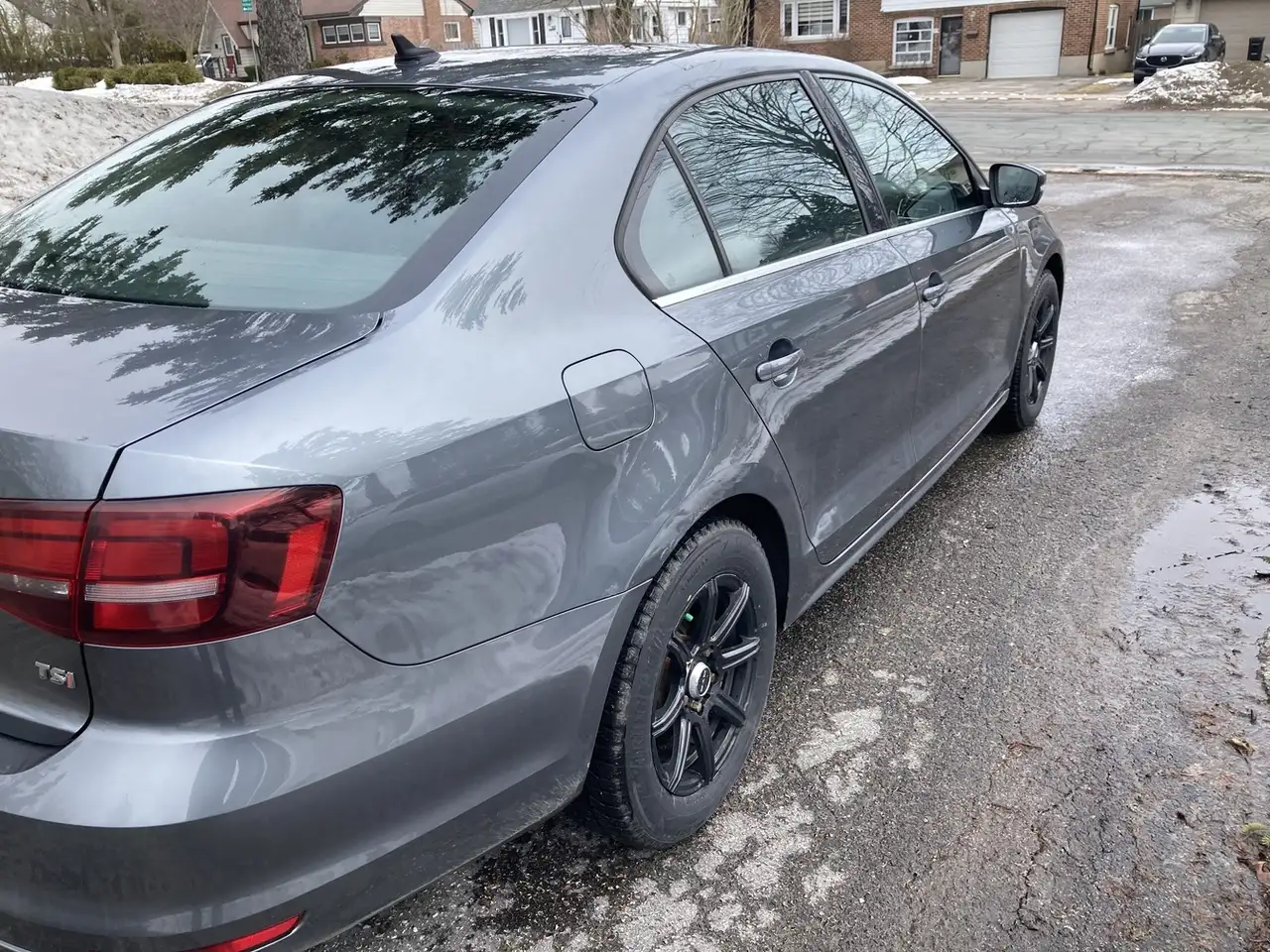 Volkswagen Jetta снимка Volkswagen Jetta