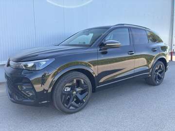 2.0 TDI DSG R-Line Head Up Black 360 AHK