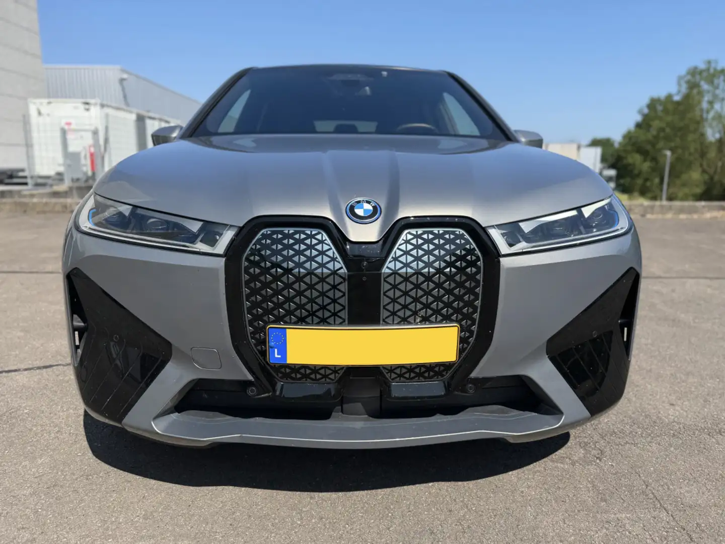 BMW iX xDrive50 - 2
