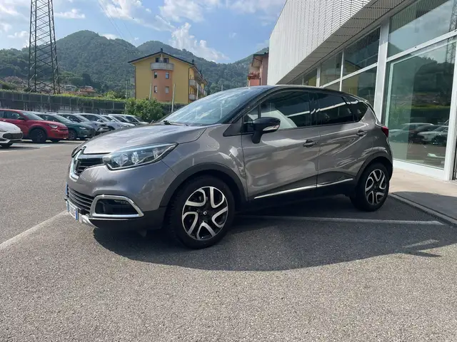 Renault Captur 1.5 dCi Project Runway 90Cv EDC