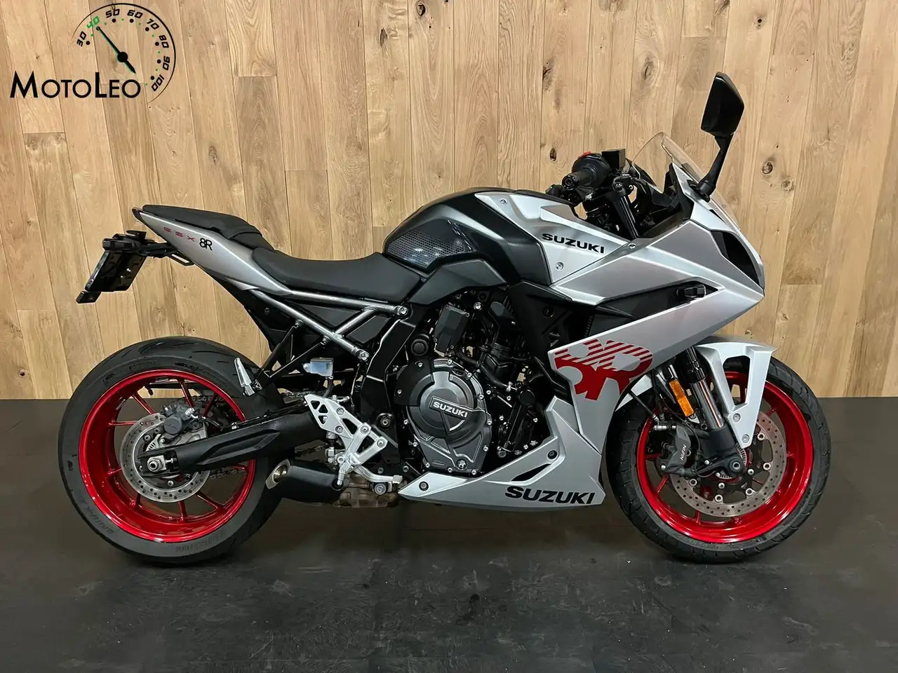 Suzuki GSX 8R