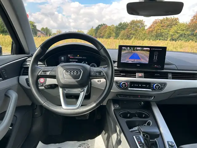 Audi A4 view 19