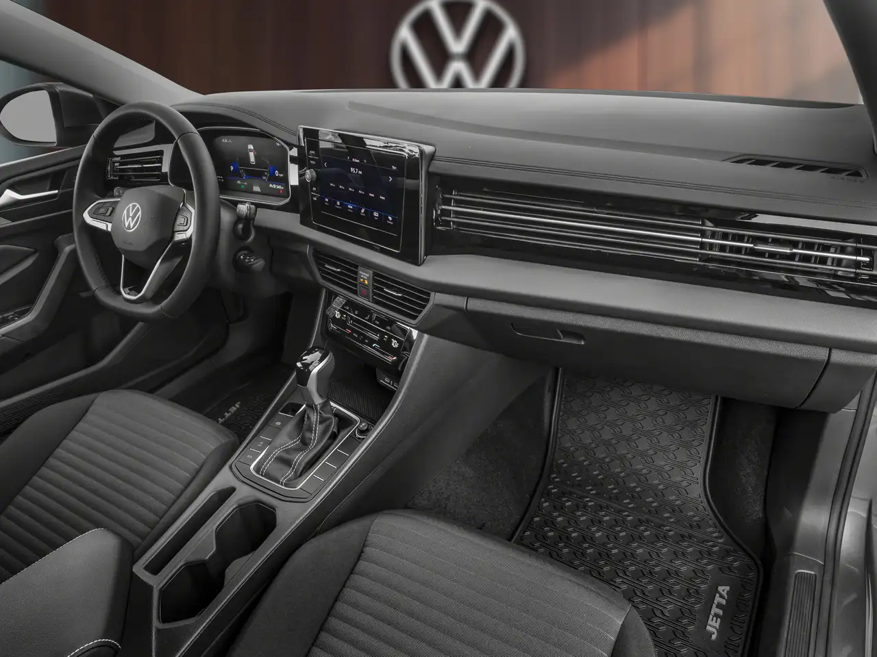 Volkswagen Jetta снимка Volkswagen Jetta