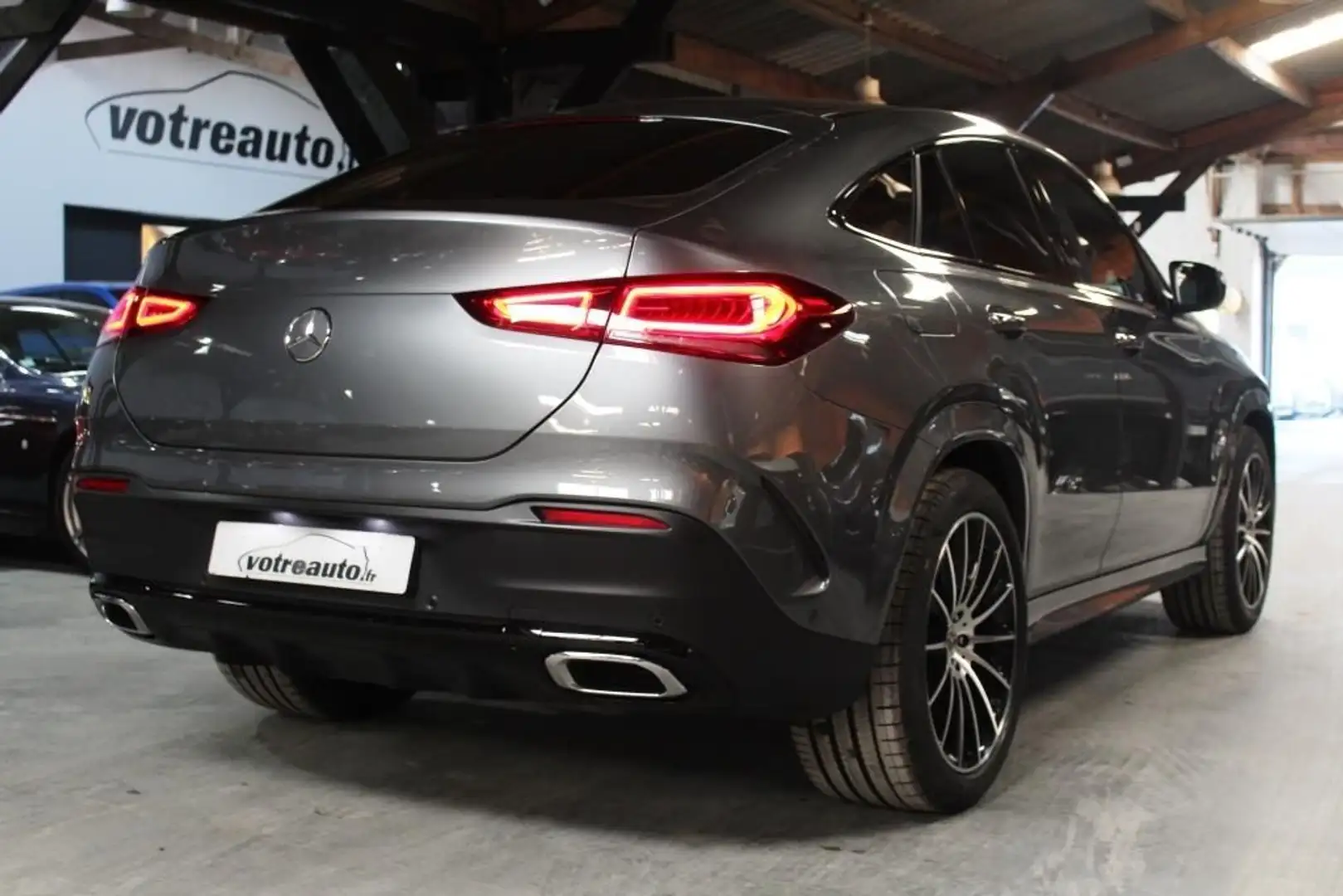 Mercedes-Benz GLE 350 II COUPE 350 E 4MATIC AMG LINE 9G-TRONIC Gris - 2
