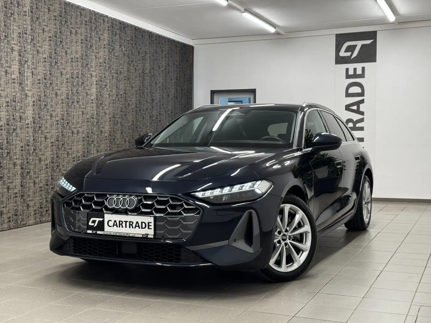Audi A5 2.0 TDI Avant quattro Blau - 1
