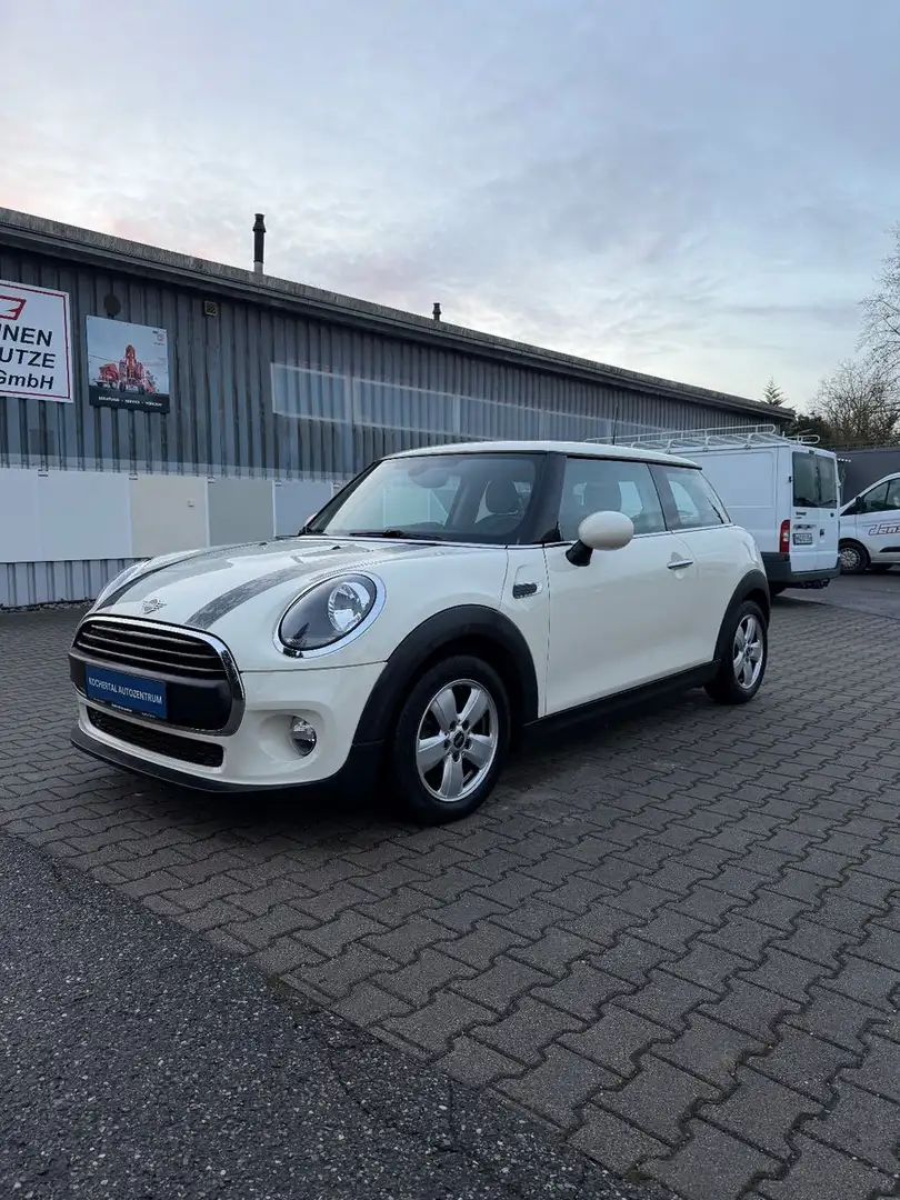 MINI One MINI ONE inkl. TÜV Neu und Garantie Weiß - 1