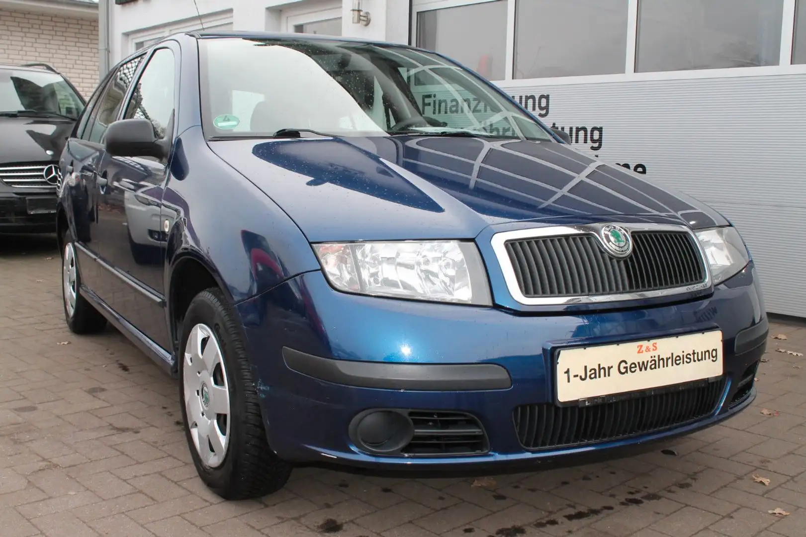 Skoda Fabia Combi Cool Edition *TÜV-NEU* Blau - 1