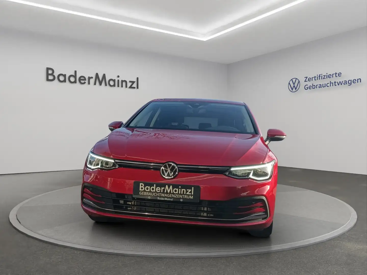 Volkswagen Golf VIII Navi AHK ACC LED Carplay Active eTSI Rouge - 2