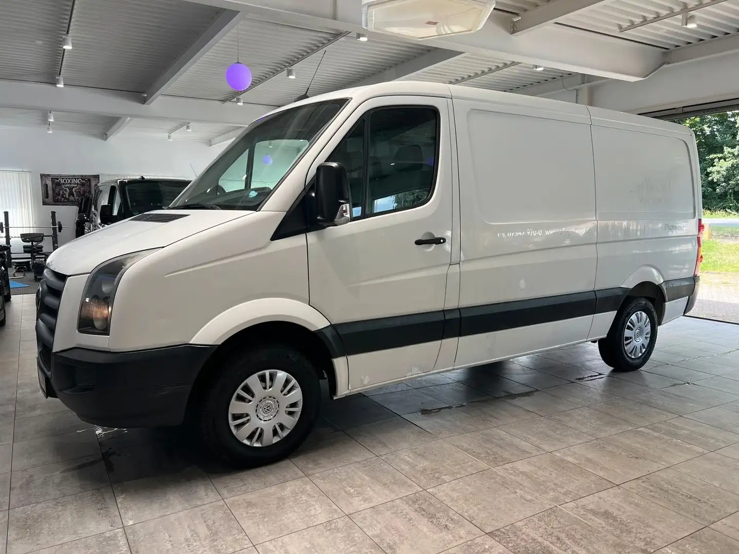 Volkswagen Crafter 2,5 TDI Lang L2-H1*Garantie*1.Hand* Серый - 2