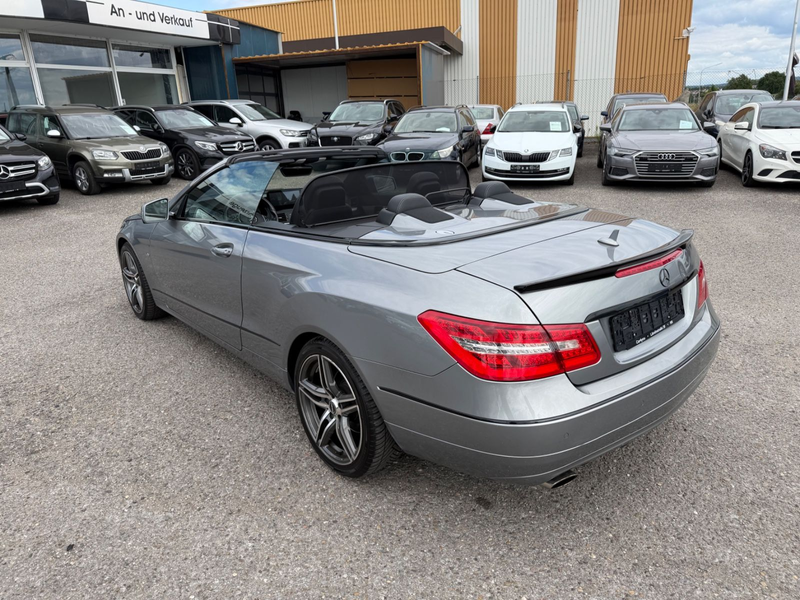 Mercedes-Benz E 200 Cabrio CGI Auto. Leder Bi-Xenon Navi PDC — photo 11