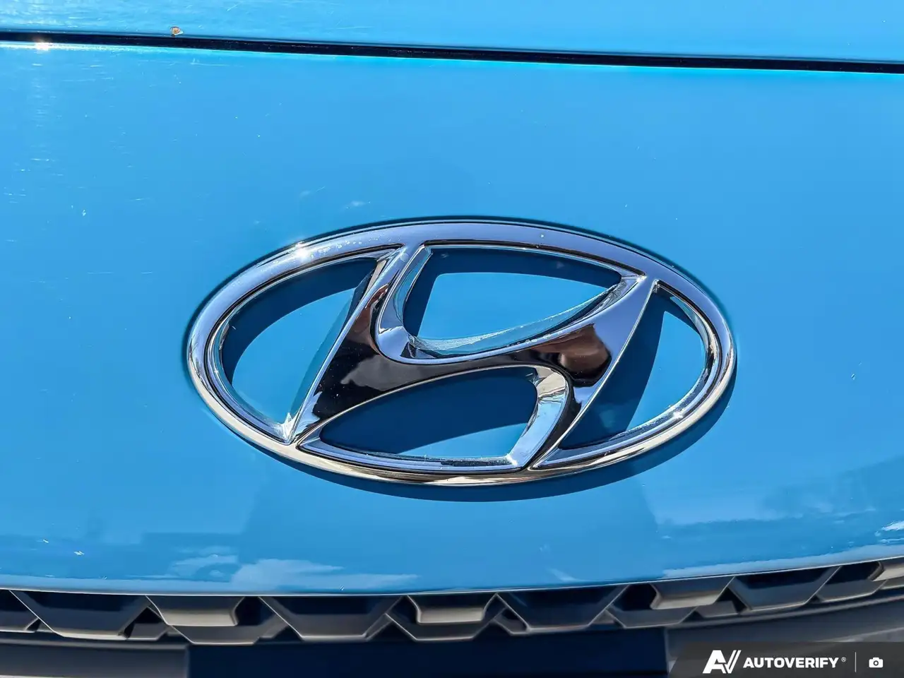 Hyundai KONA снимка Hyundai KONA