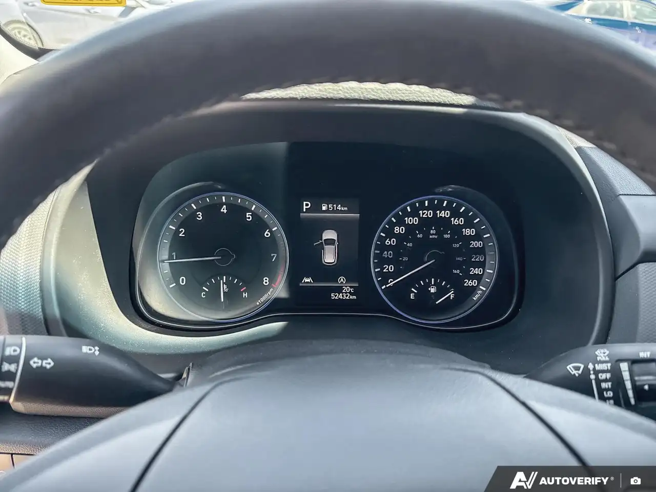 Hyundai KONA снимка Hyundai KONA