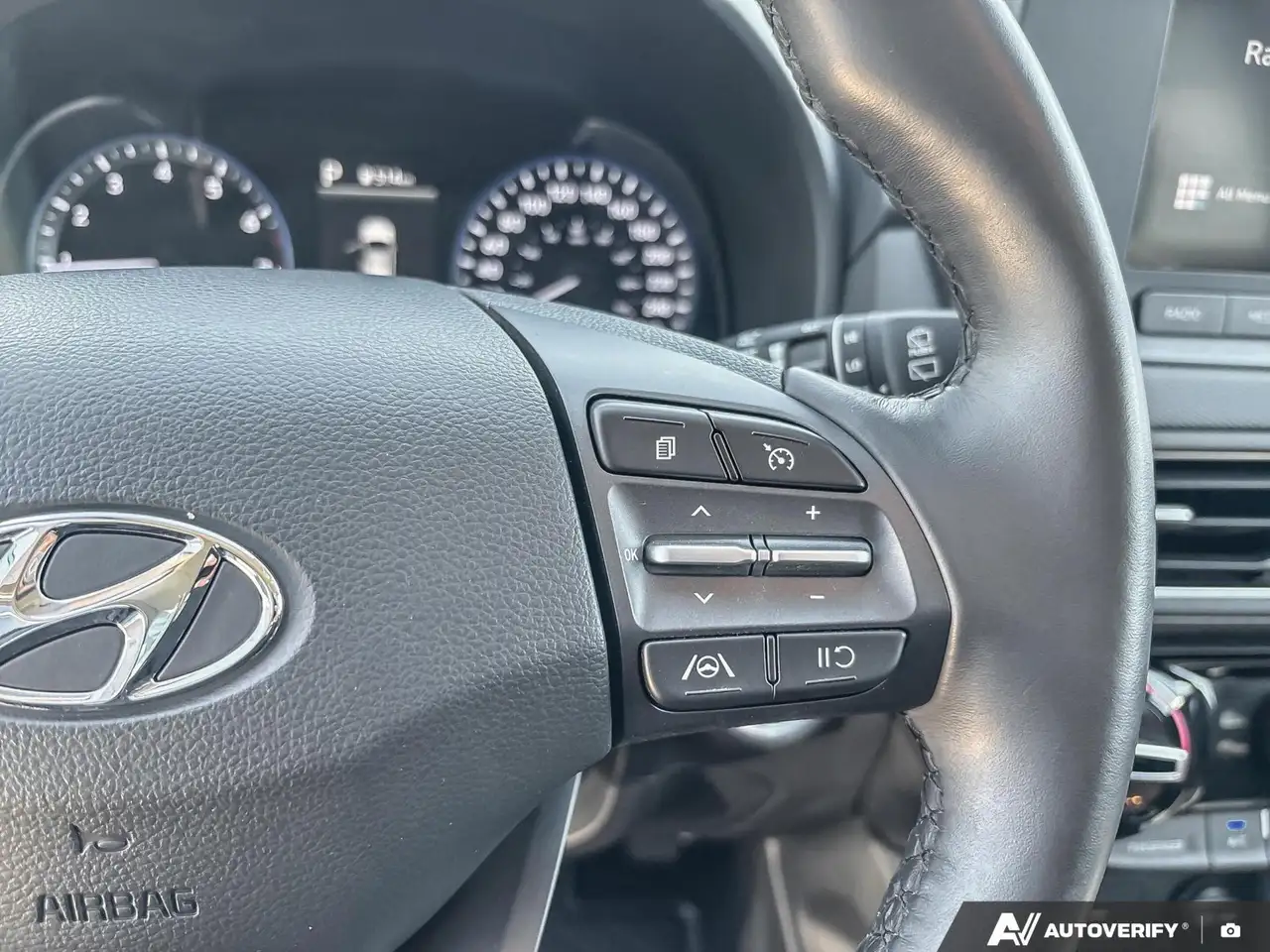 Hyundai KONA снимка Hyundai KONA