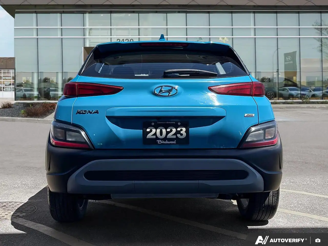 Hyundai KONA снимка Hyundai KONA
