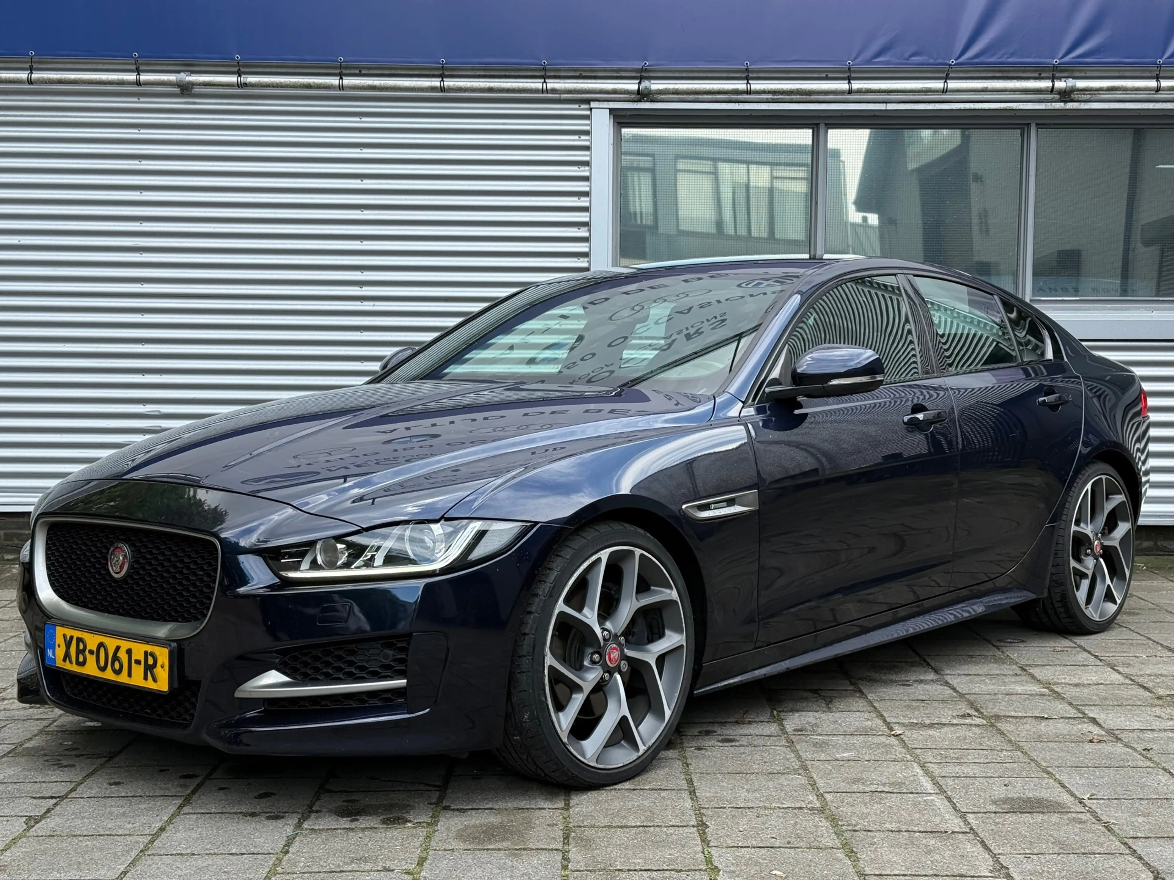 Jaguar XE 2.0t R-Sport l Automaat l Camera l Xenon l — photo 5