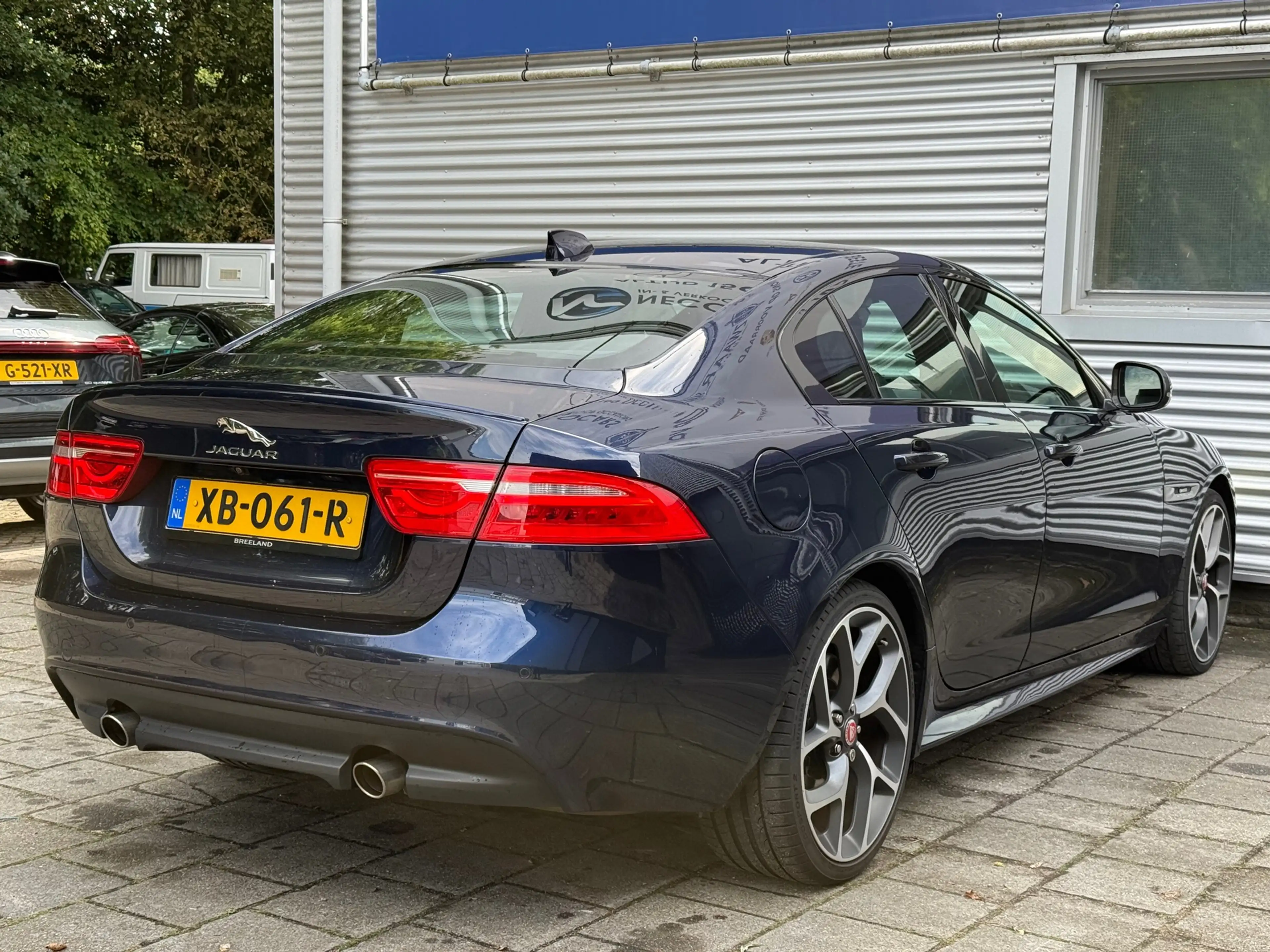 Jaguar XE 2.0t R-Sport l Automaat l Camera l Xenon l — photo 19