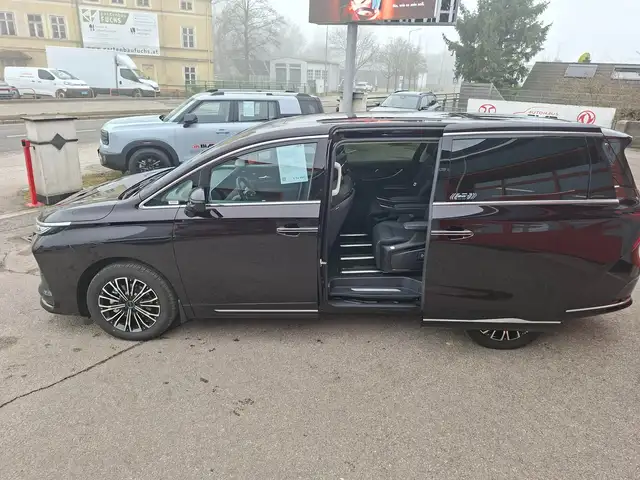 Forthing U-Tour Forthing 9 HEV HYBRID * 7 - SITZE * Automatik * Ansicht 2