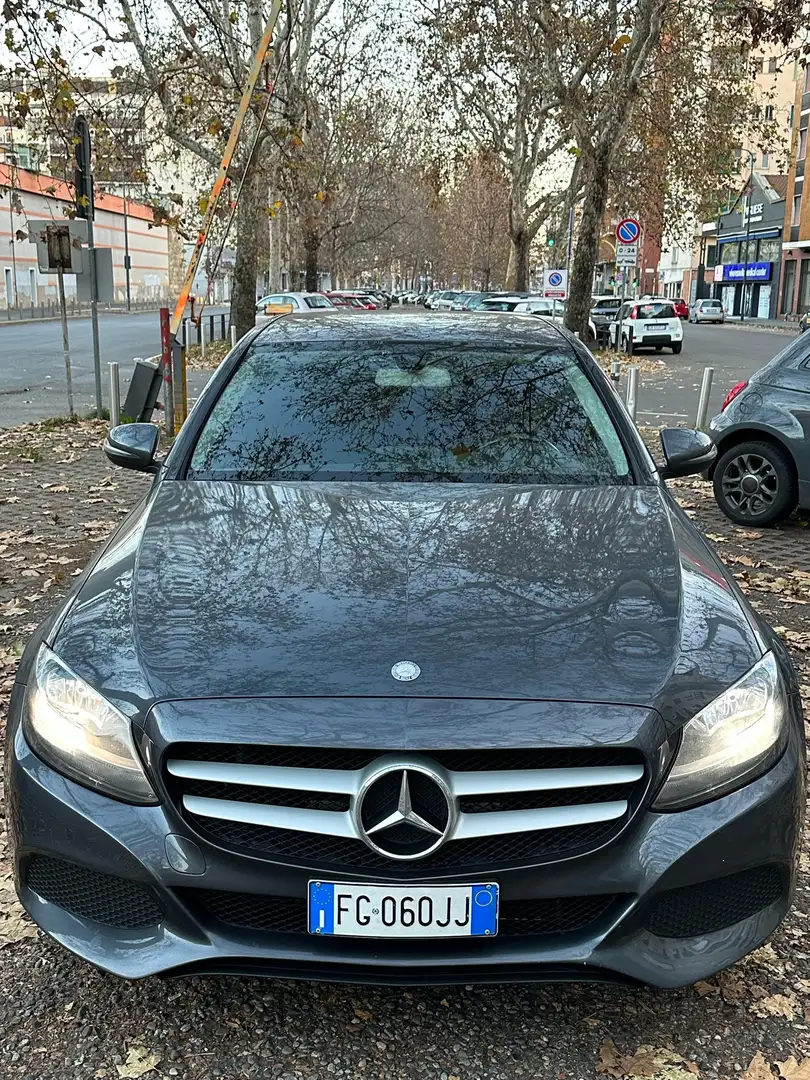Mercedes-Benz C 180 d (bt) Business auto siva - 1