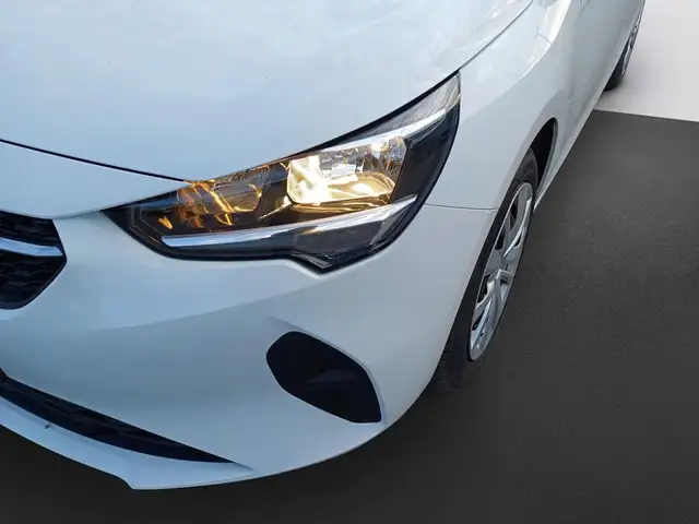 Opel Corsa view 9