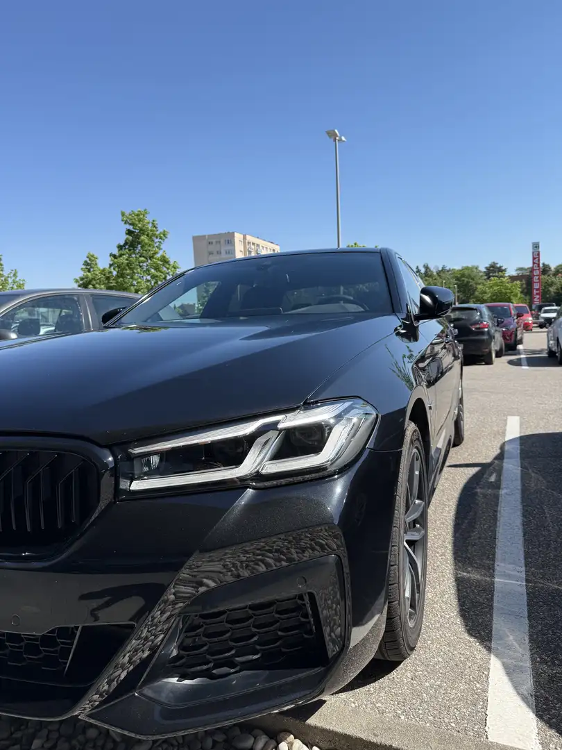 BMW 520 520 e M Sport Schwarz - 1