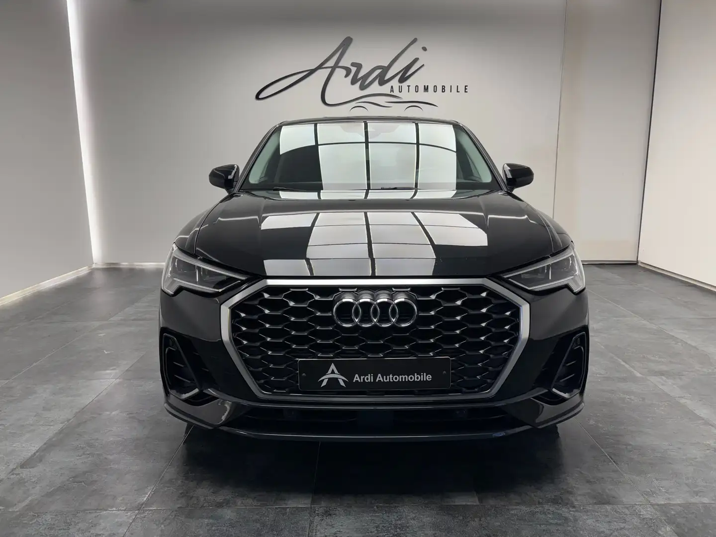 Audi Q3 2.0 TDi S tronic *CARPLAY*CAMERA*1 PROP*GARANTIE* Noir - 2