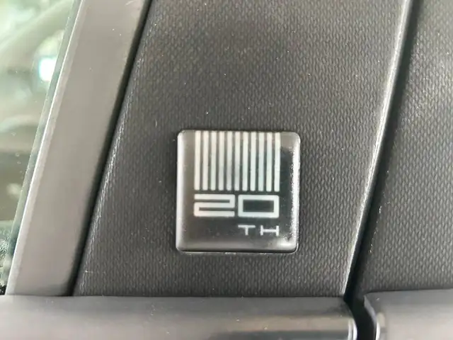 Renault Clio view 19