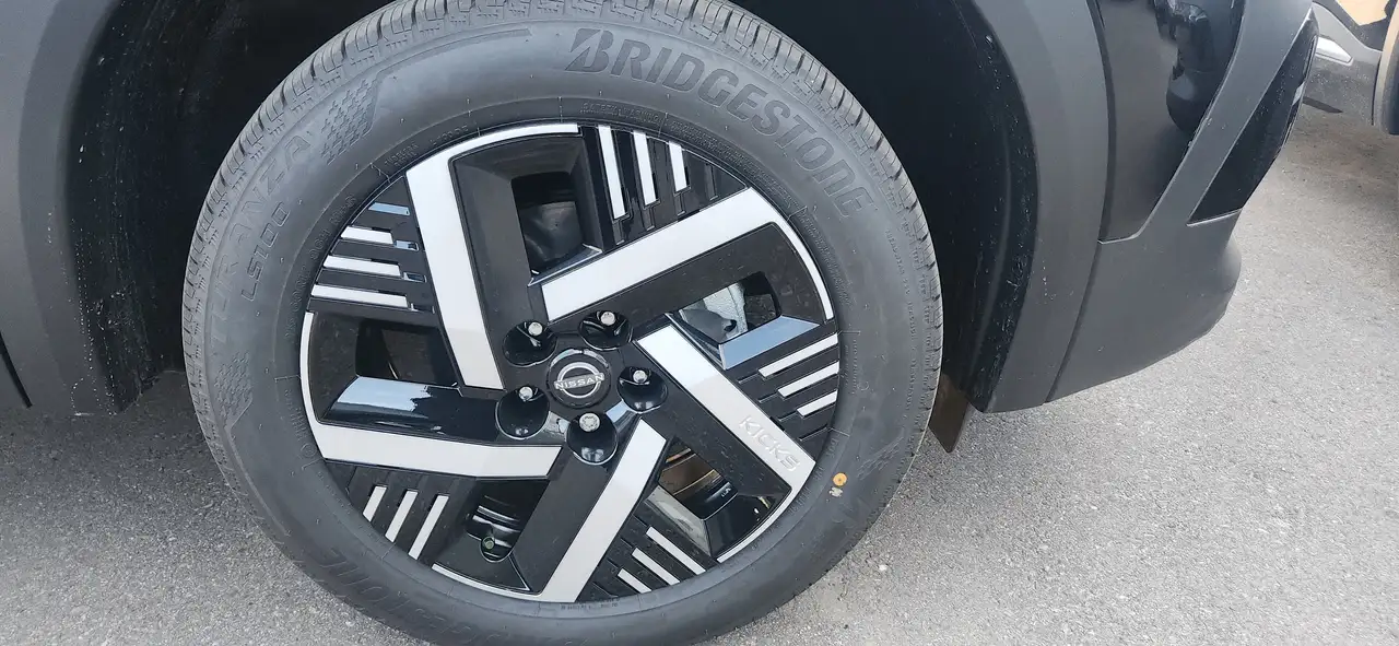 Nissan Kicks снимка Nissan Kicks