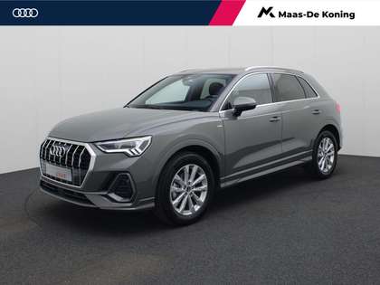 Audi Q3 35 TFSI/150PK S Line · Apple Car Play · Keyless ·