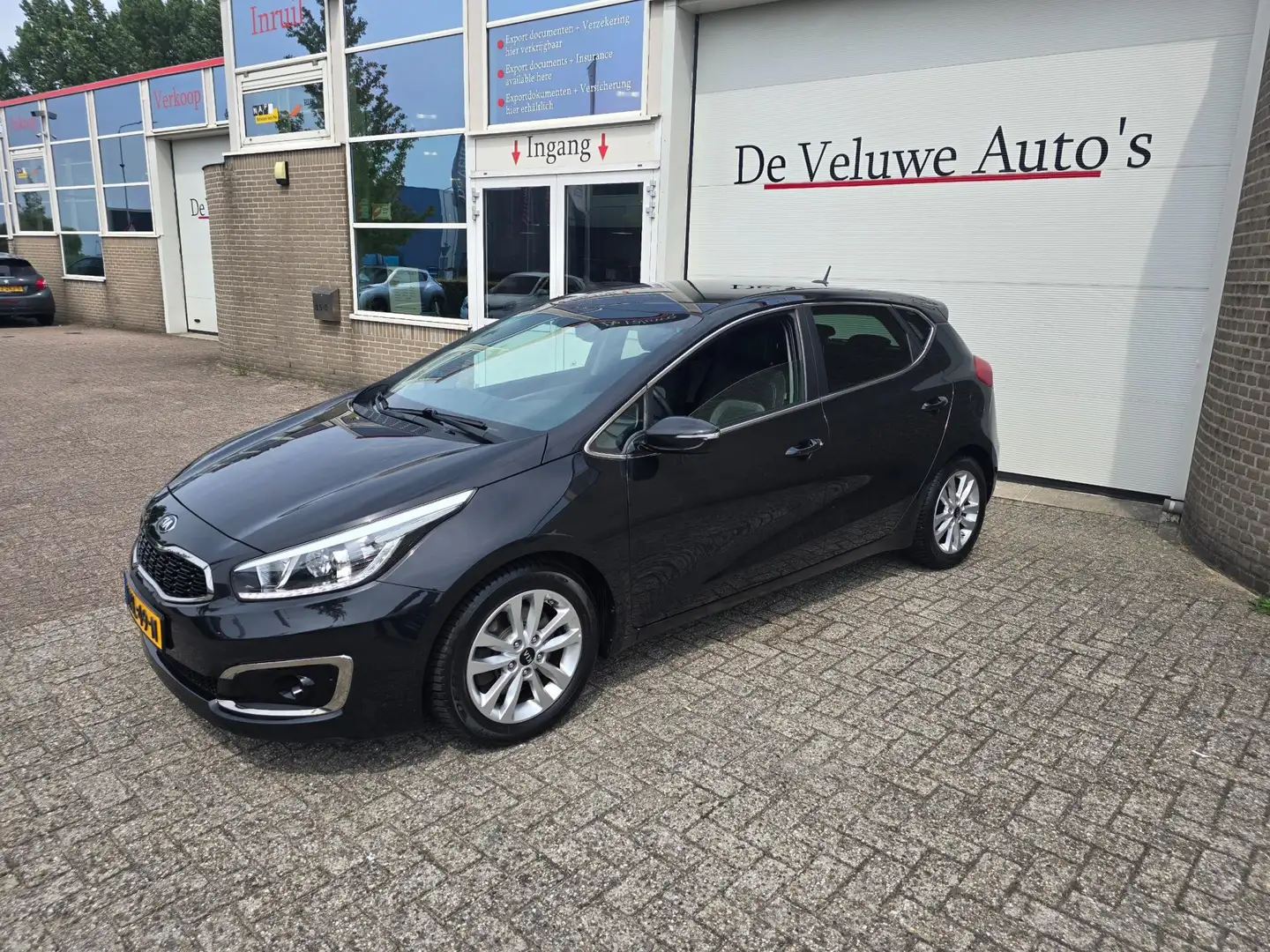 Kia Ceed / cee'd 1.6 GDI DynamicLine navi cruise climate automaat Schwarz - 2