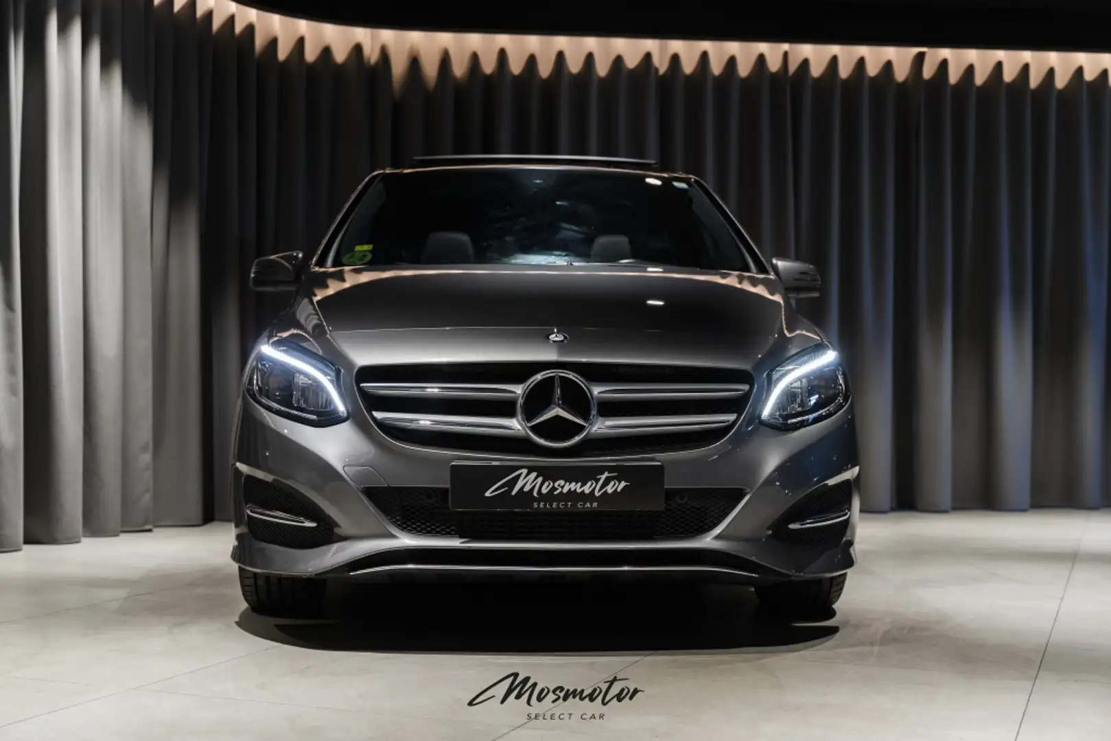 Mercedes-Benz B 180 180d 7G-DCT Gris - 2