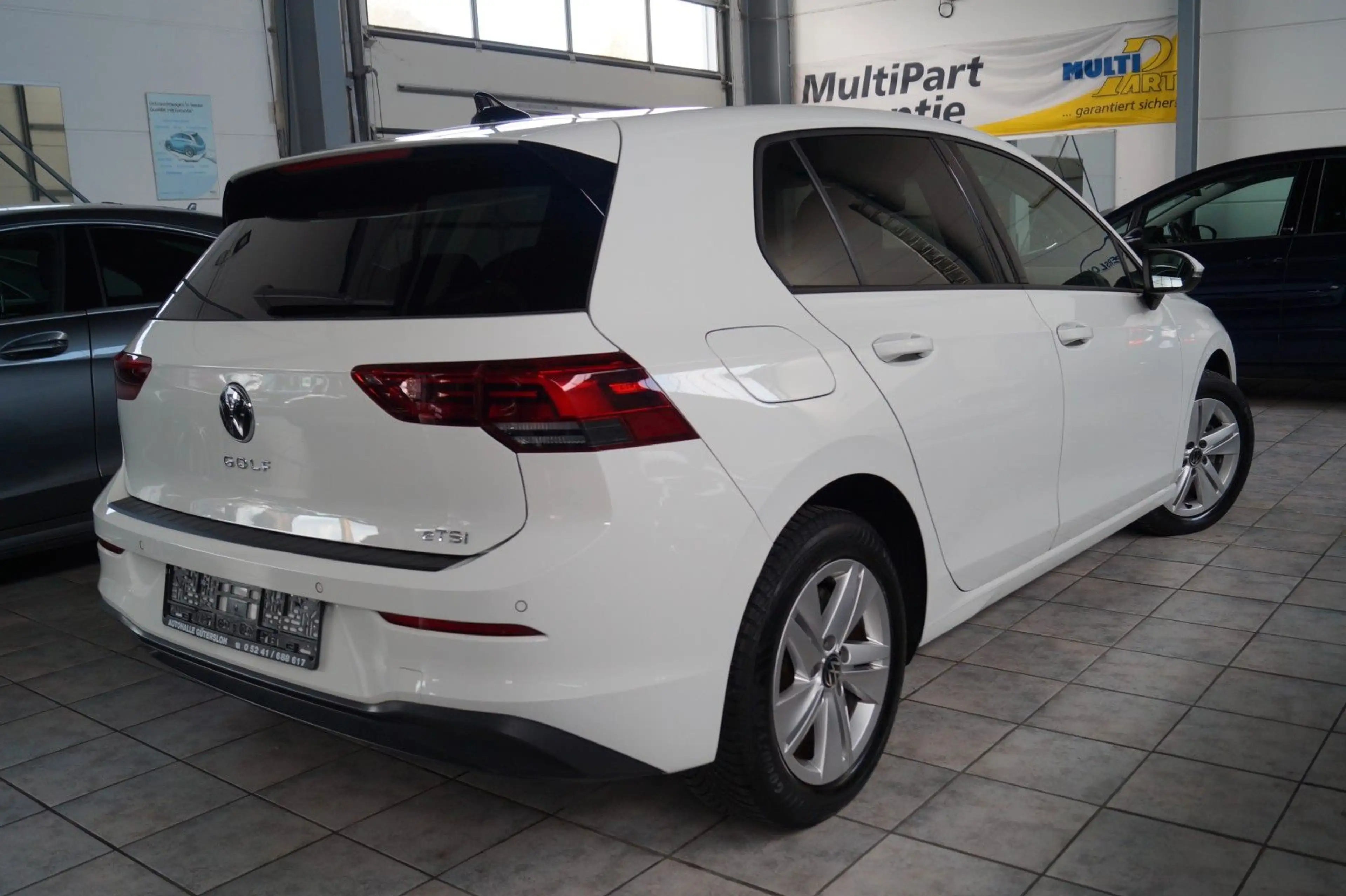 Volkswagen Golf VIII Lim. Life eTSI*1.Hand*Navi*Kamera*PDC* — photo 5
