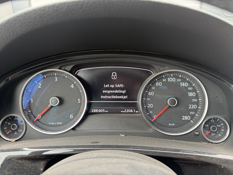 Volkswagen Touareg 3.0 TDI R-line | Luchtvering | Trekhaak | Xenon | — photo 16