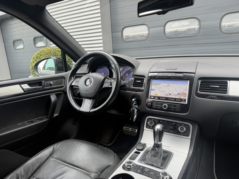 Volkswagen Touareg 3.0 TDI R-line | Luchtvering | Trekhaak | Xenon | — photo 3